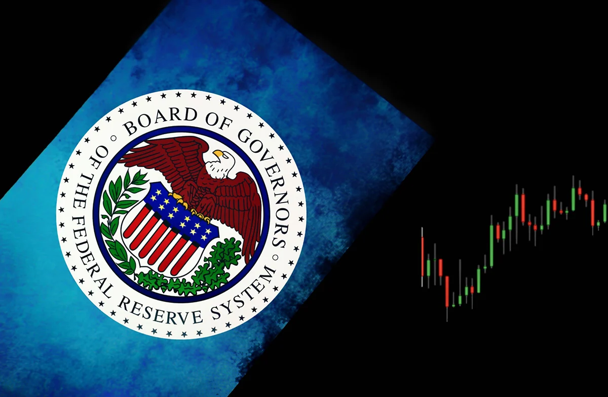 Why Powell Won’t Cut Rates Until Trump’s Tariff Timeline Expires